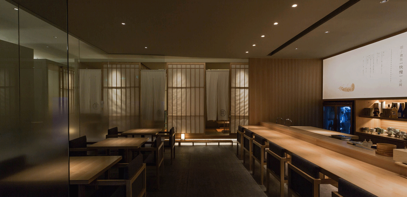 HERA 背景图 HERA 背景图